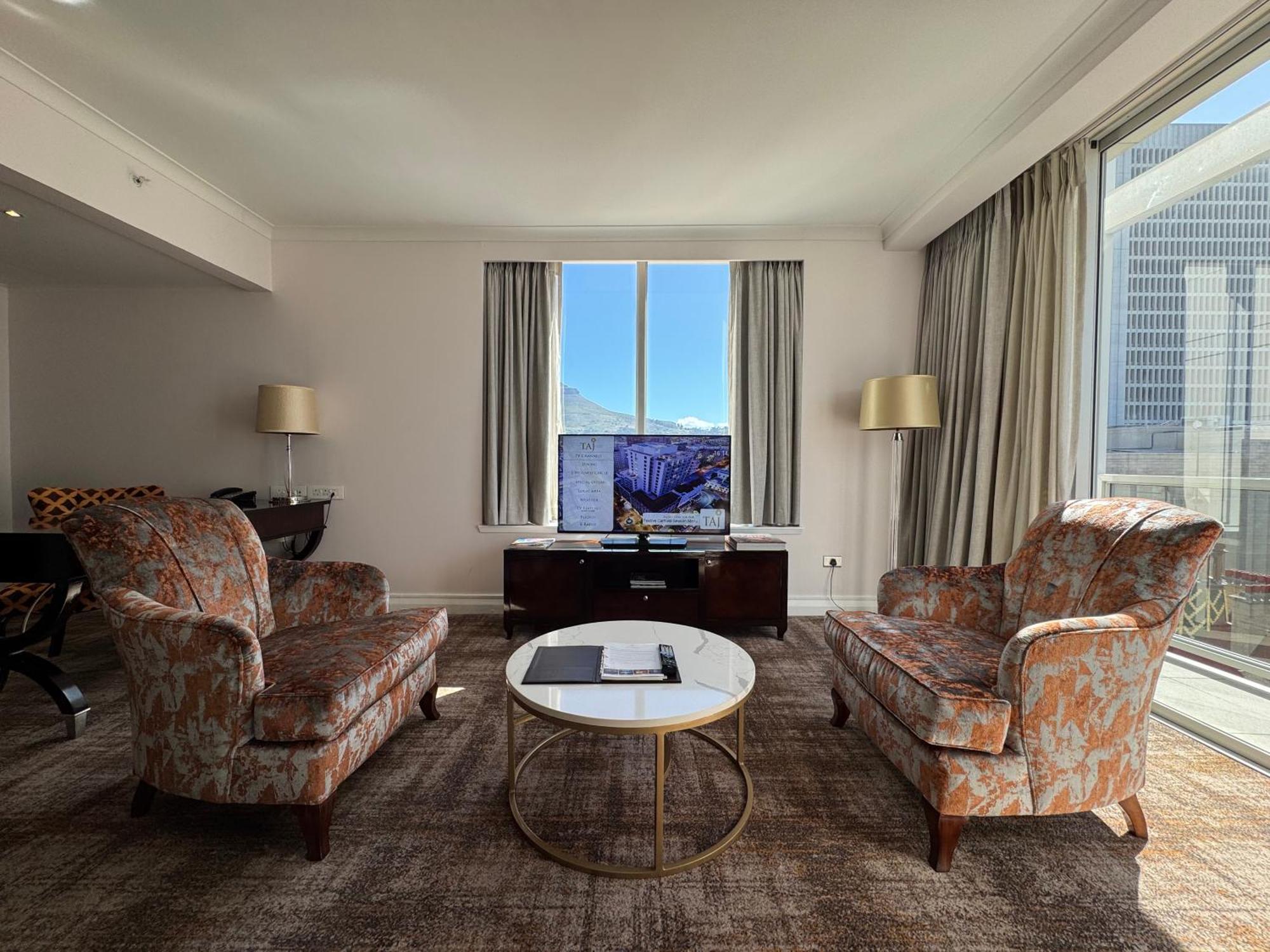 Luxury Residence At Taj Cape Town - Top Corner Apartment With Balcony - Newly Renovated エクステリア 写真